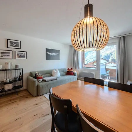 Hoefi By Vacations, Direkt Vor Den Skiliften Arosa-hoernli * アローザ