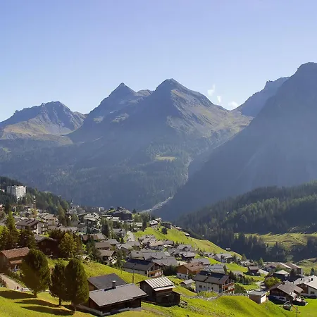 Appartamento Hoefi By Vacations, Direkt Vor Den Skiliften Arosa-hoernli *