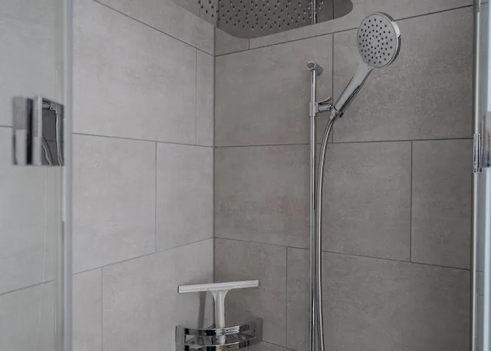 Hoefi By Vacations, Direkt Vor Den Skiliften Arosa-hoernli *