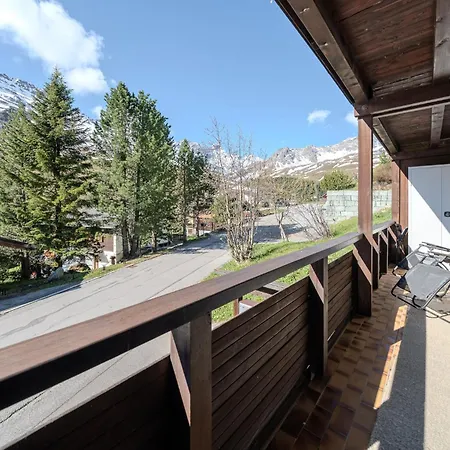 Höfi By Vacations, Direkt Vor Den Skiliften Arosa-hörnli Arosa