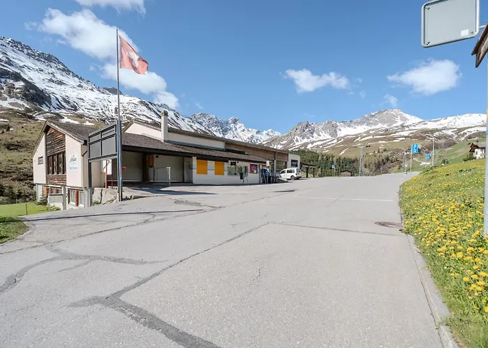 Hoefi By Vacations, Direkt Vor Den Skiliften Arosa-hoernli * Arosa