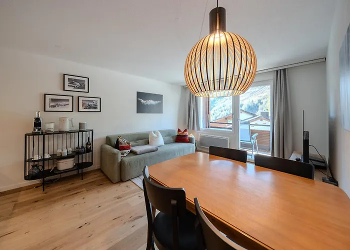 Hoefi By Vacations, Direkt Vor Den Skiliften Arosa-hoernli * Arosa